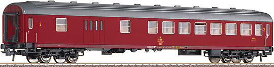 Passenger car 2nd class with baggage compartment<br /><a href='images/pictures/Roco/45337.jpg' target='_blank'>Full size image</a>